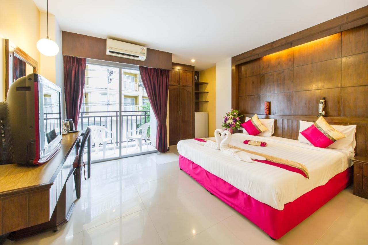 Thai Siam Patong Exterior photo