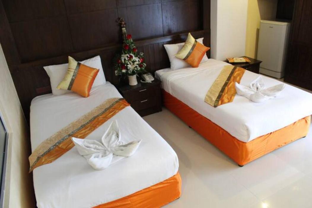 Thai Siam Patong Exterior photo