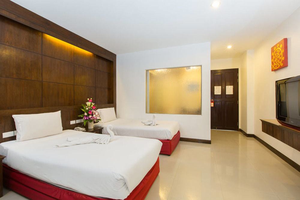 Thai Siam Patong Exterior photo
